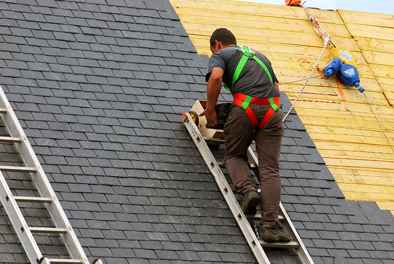 How to Tell When It's Time to Replace Your Roof