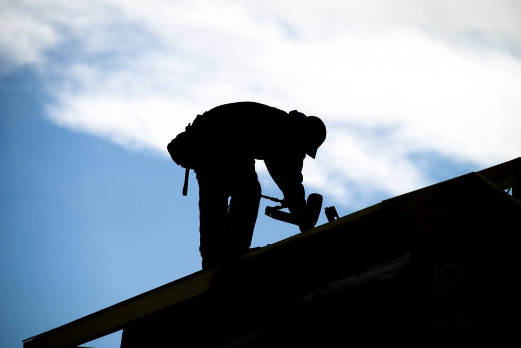 Top 5 Reasons Why You Should Hire a Professional Roofer