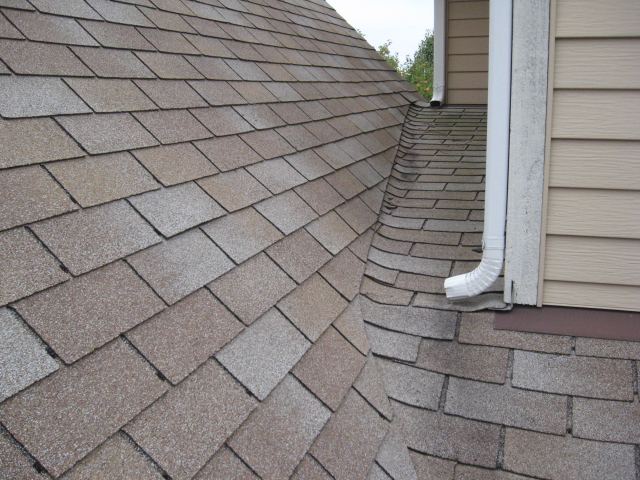 How to Identify Roof Damage, Roof Inspection Hinckley, OH